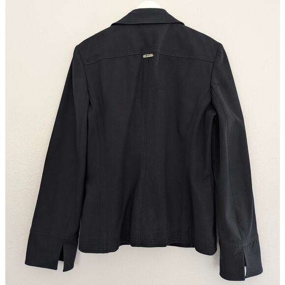 St. John Sport Women’s Black Jacket Size M Medium Twist Lock Closure Classic - Picture 4 of 8